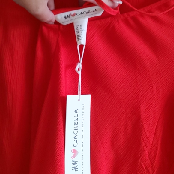 H&M Coachella Cross Back Top NWT - Picture 3 of 3